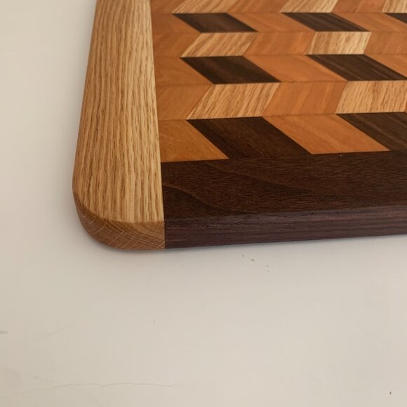 Cutting Board Walnut / Oak / Cherry Hardwoods Hand Crafted Reversible - Picture 10 of 10